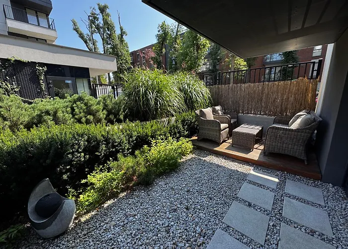Green Boutique Apartment 60M2 & Garage